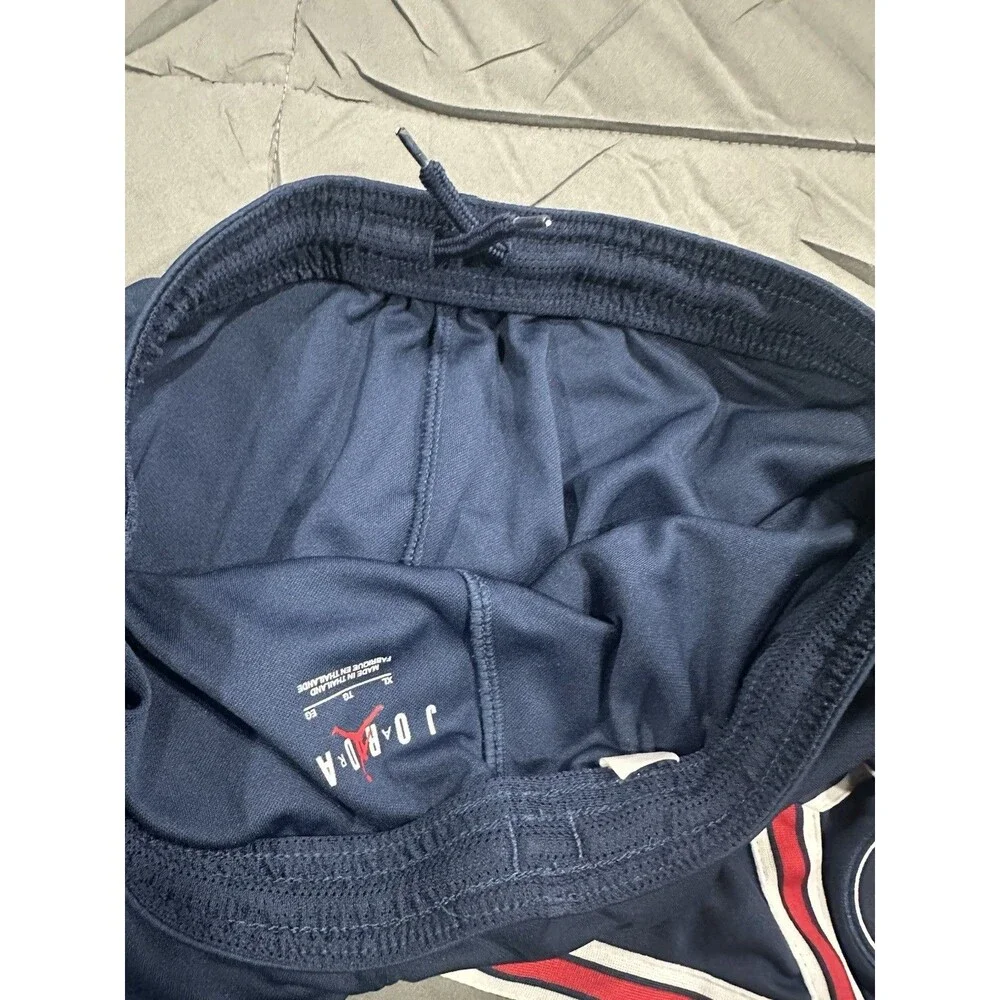 NWOT Kids Air Jordan Paris Saint Germain Soccer Shorts Blue XL